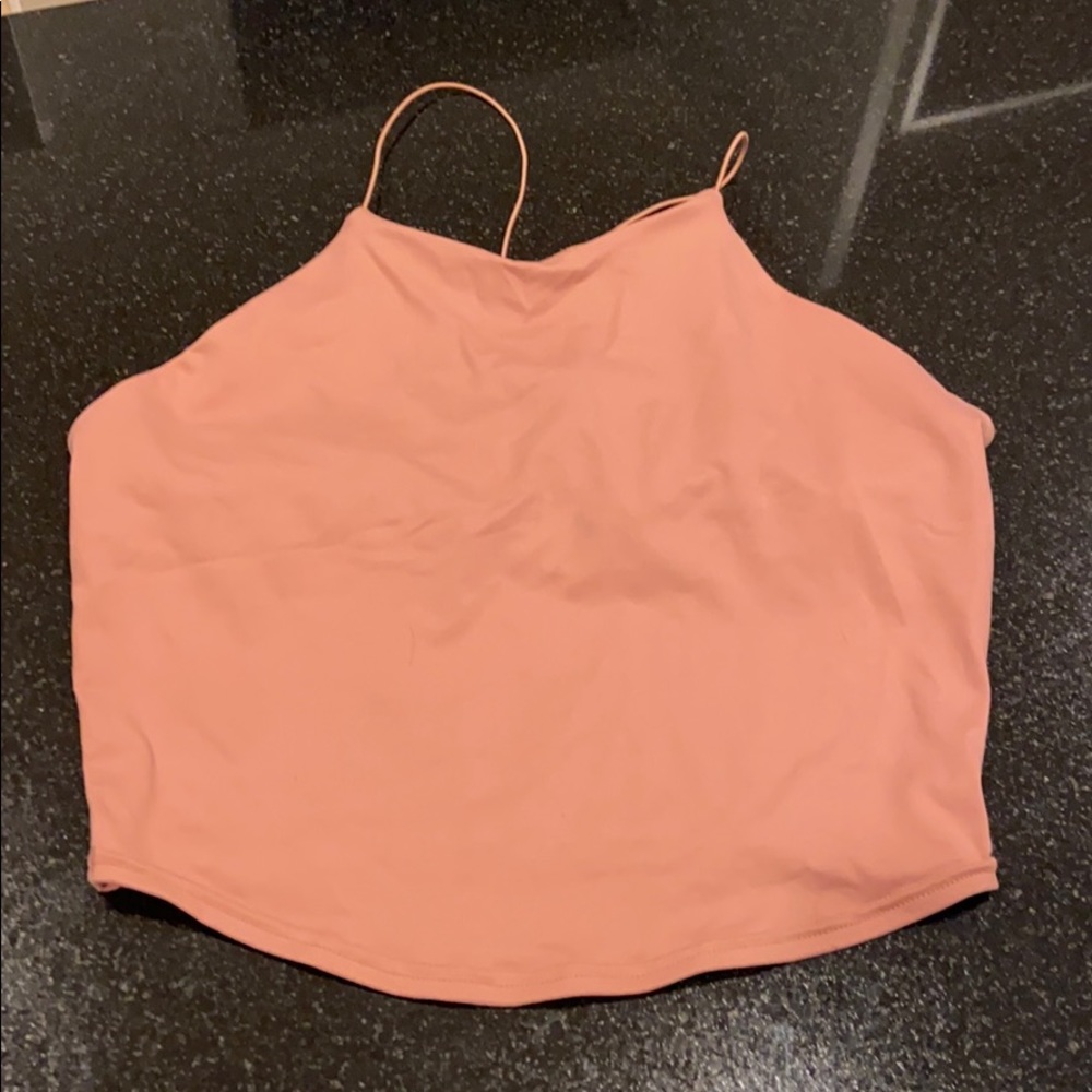 Alo crop Size M